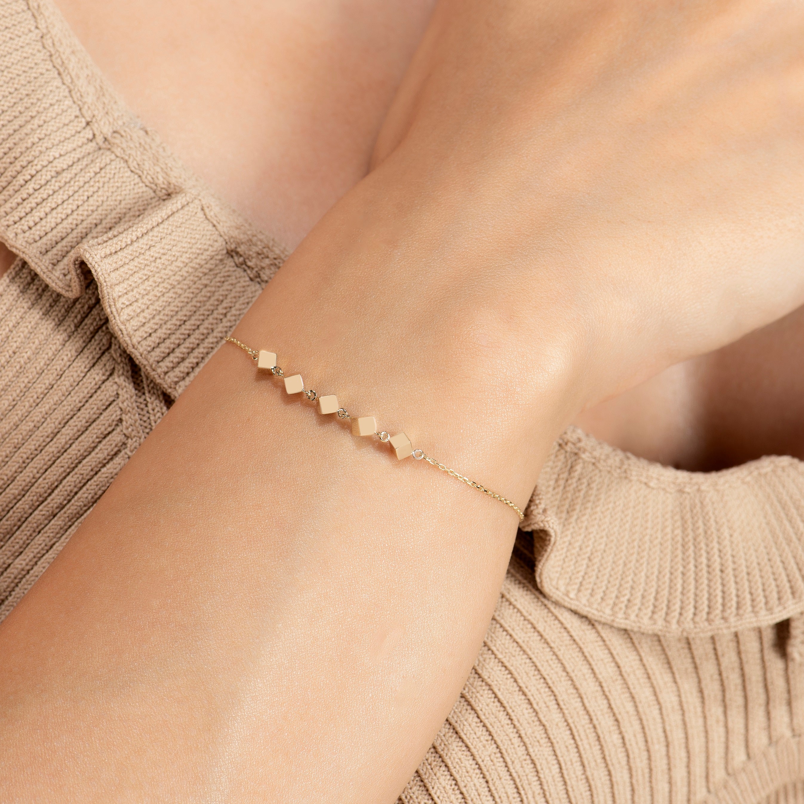 Cubic Sıra Küp Altın Bileklik Rose Altın / TR