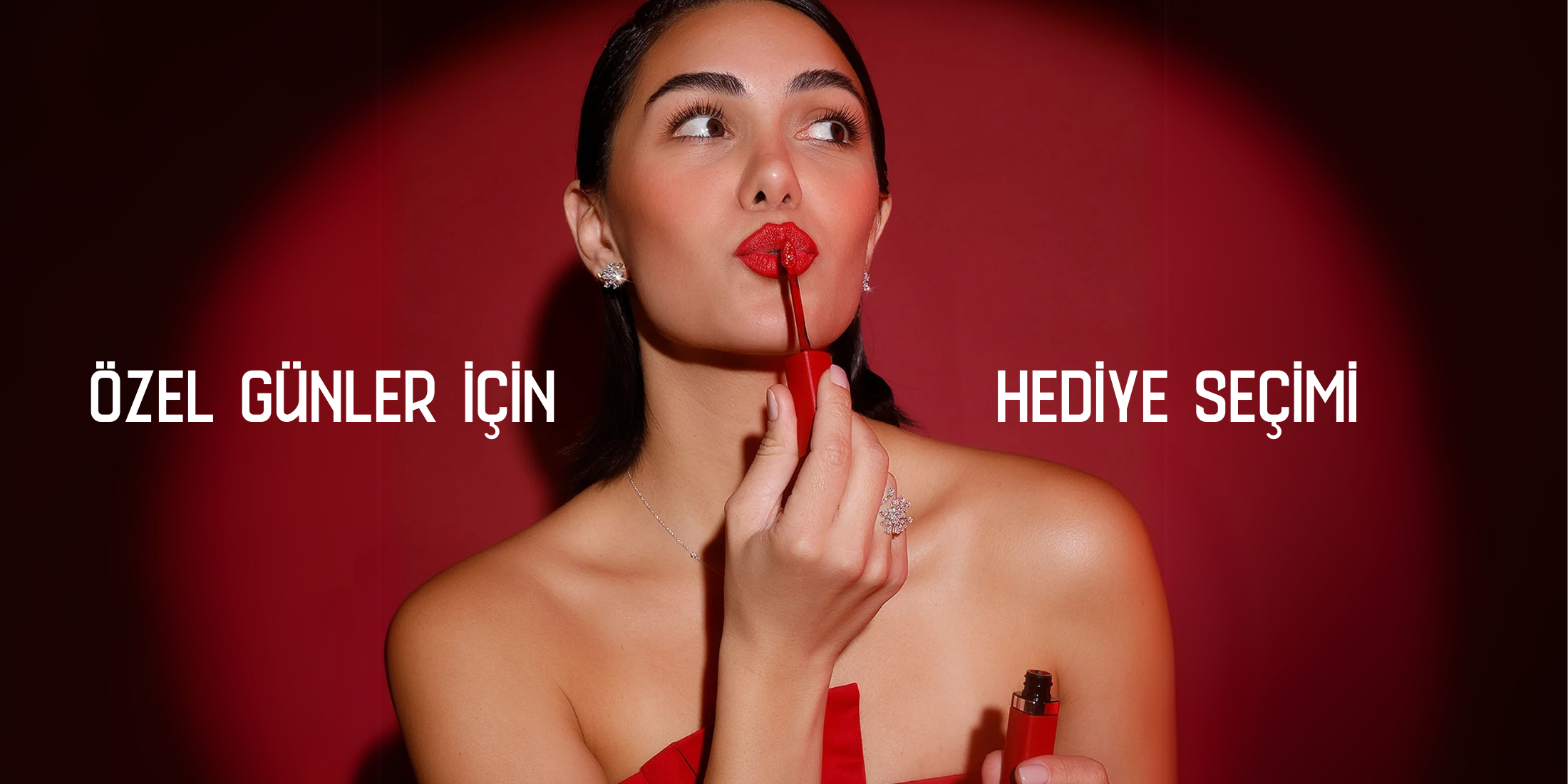 Özel Günler İçin Hediye Seçimi | Hangi Anlam, Hangi Mücevherde Saklı?