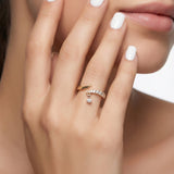 Taşlı Hilal Görünüm Altın Yüzük