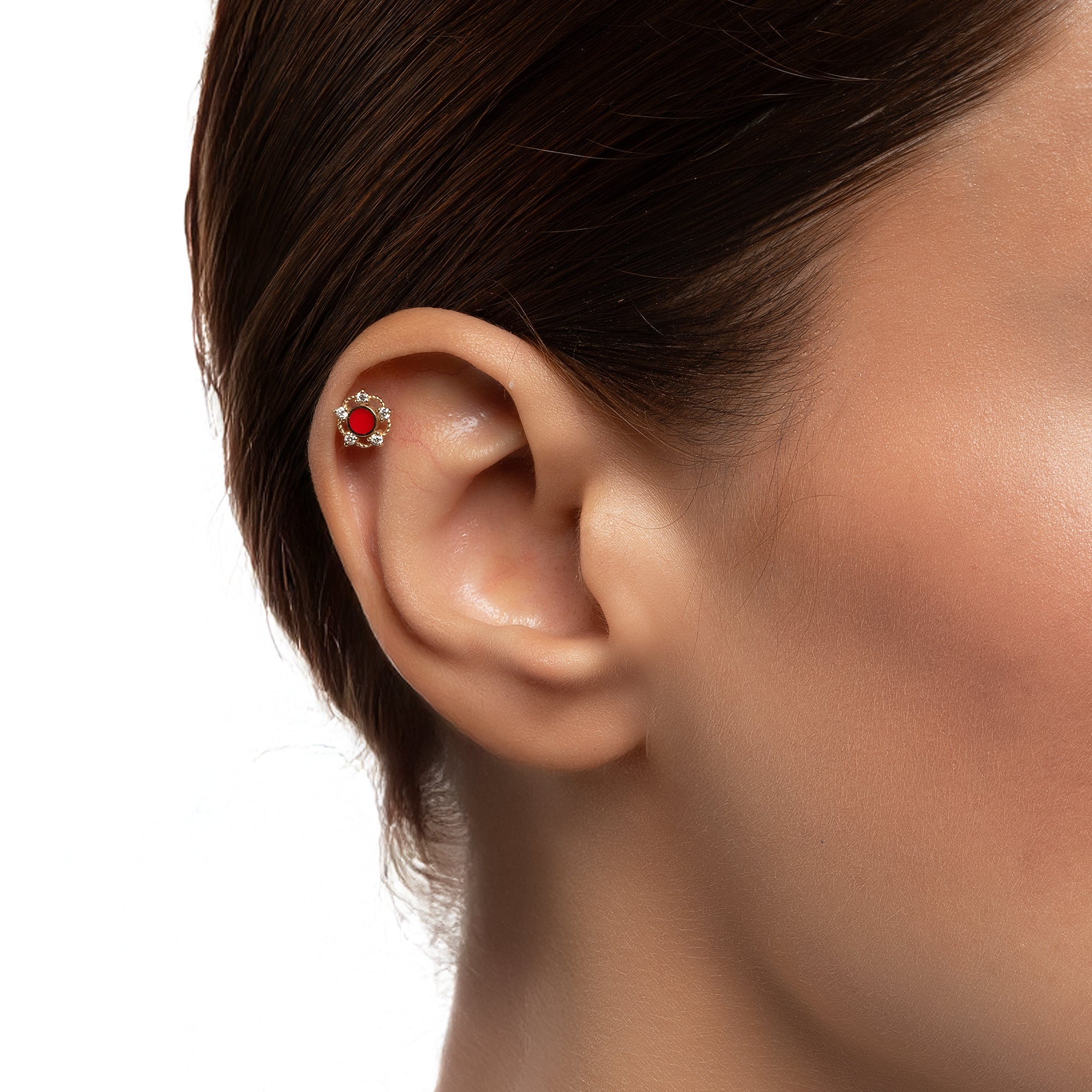 Kırmızı Mineli Beş Köşe Pırlanta Piercing / 14 ayar sarı altın