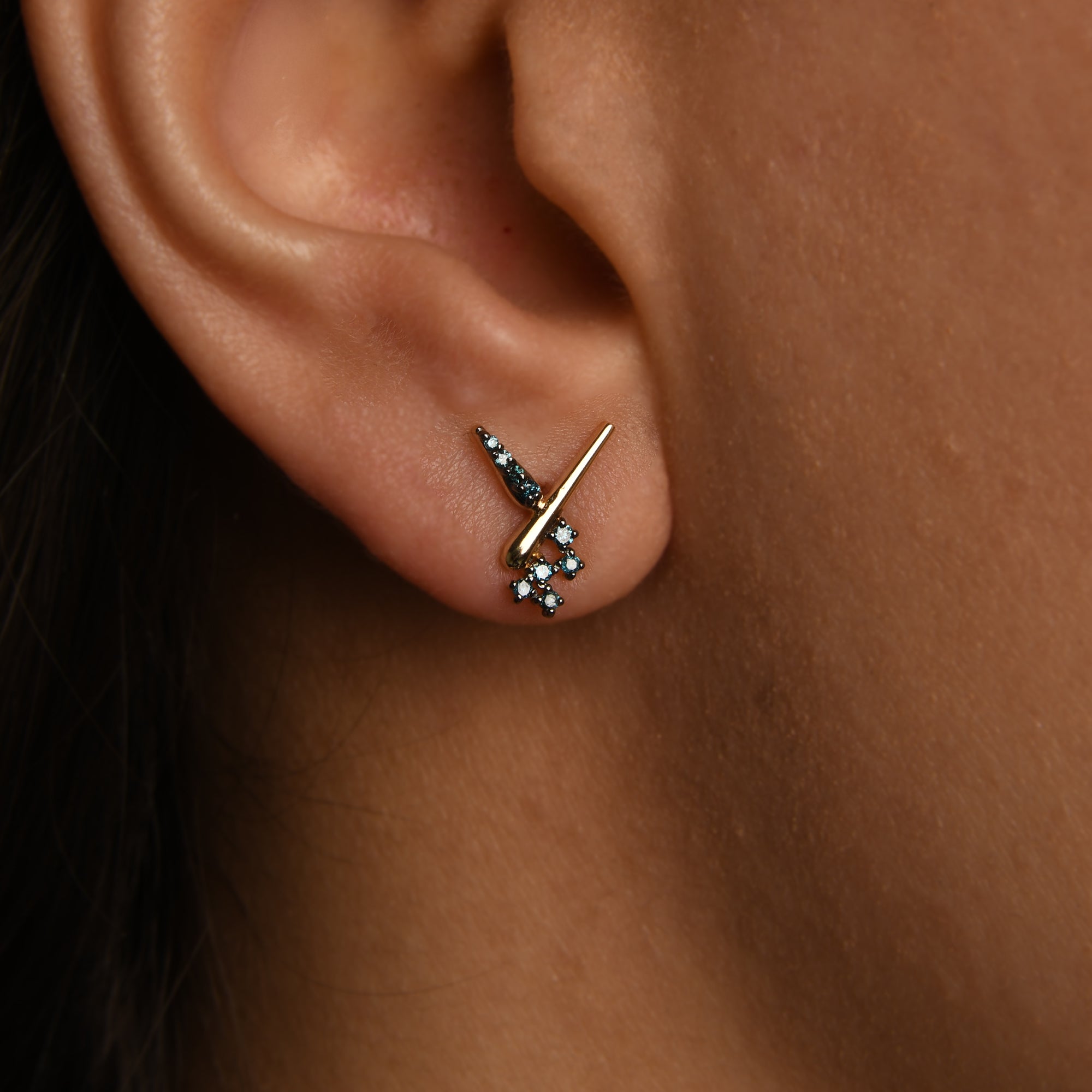 Azzuro Rabbit Mavi Pırlanta Küpe / 14 Ayar Rose Altın