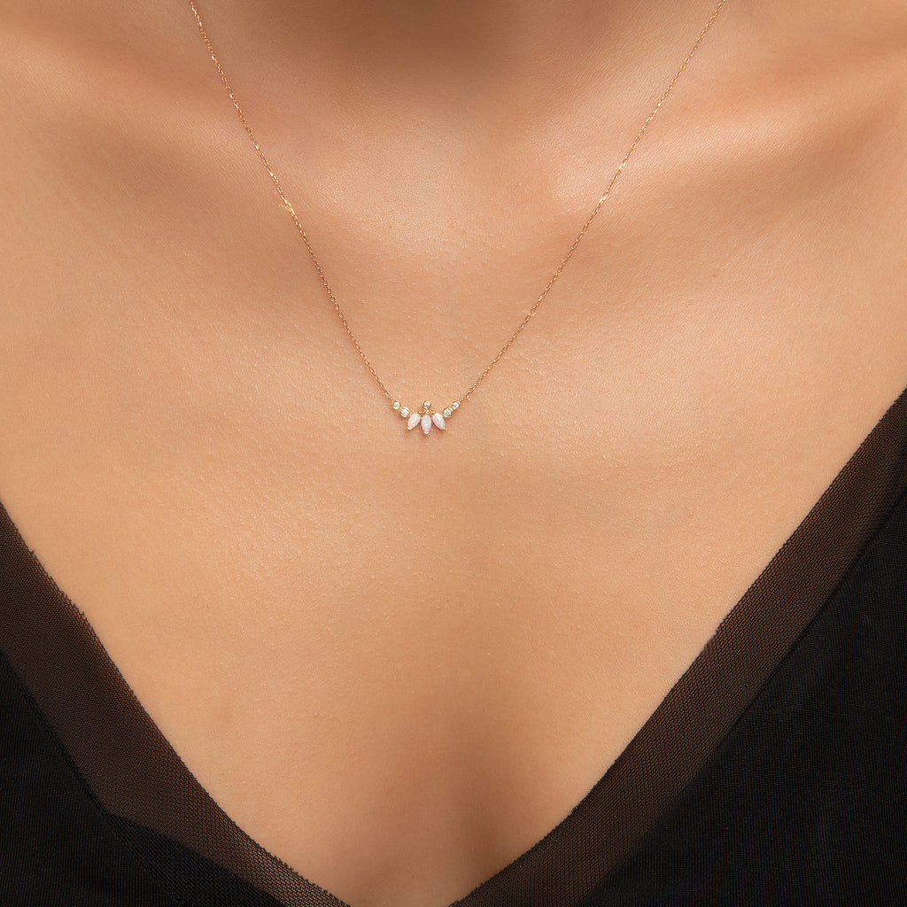 Tria Markiz Form Opalit ve Zirkon Taşlı Altın Kolye / Sarı Altın / Model 2