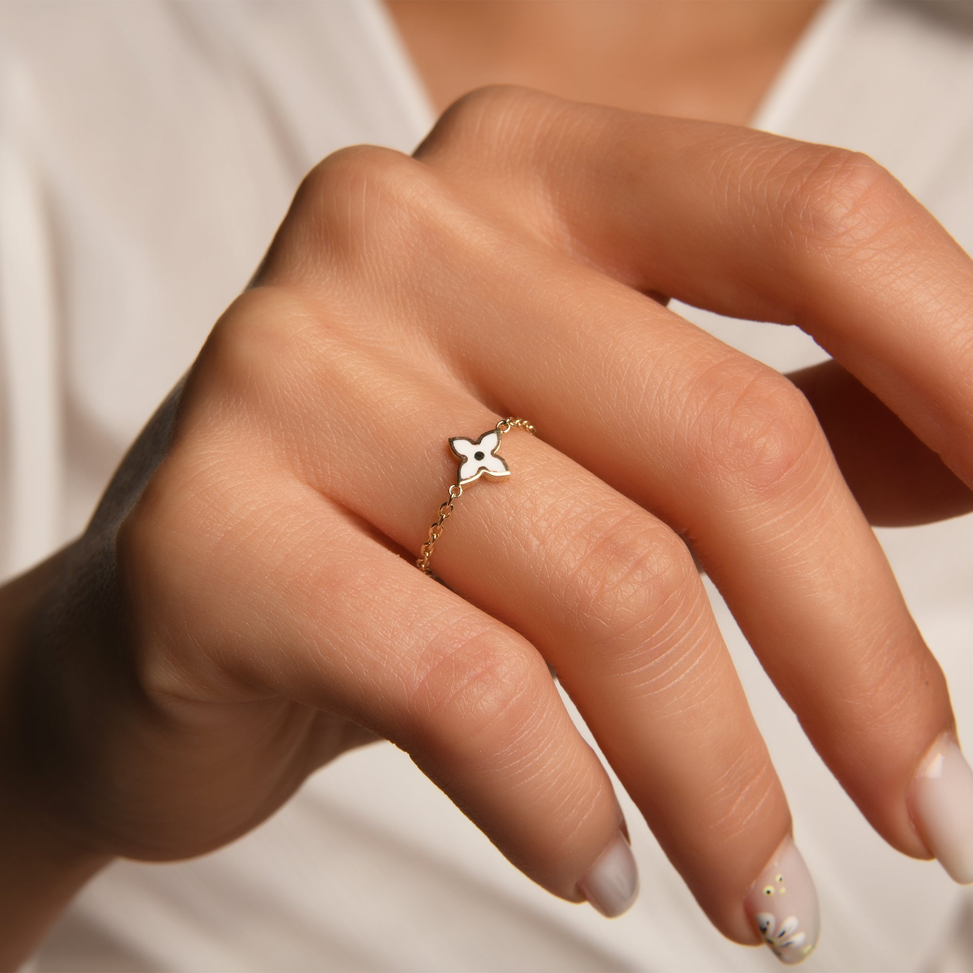 Cherry Mineli Çiçek Ayarlanabilir Zincirli Altın Yüzük (Çift Taraflı Kullanım) / 14 Ayar Sarı Altın