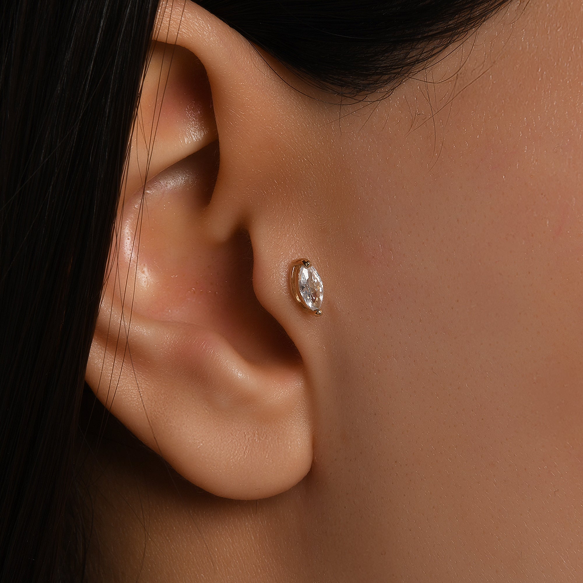 Gradus Piercing Gold Tragus Piercing with Marquise Stone – Piano Jewellery