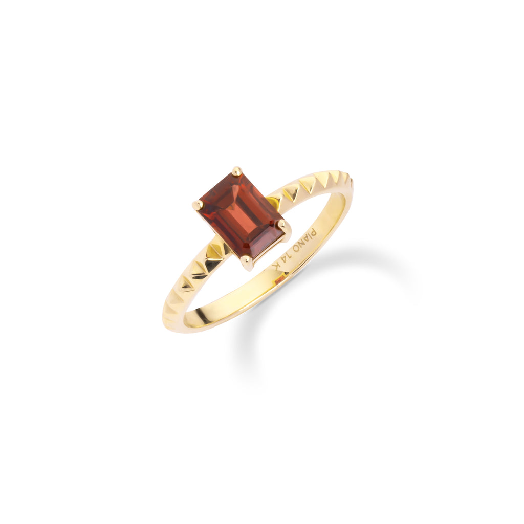 Desenli Dikey Baget Kesim Garnet ve Topaz Taşlı Altın Yüzük