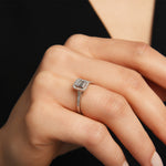 0.24 ct Pırlanta Baget Yüzük / 14 Ayar Beyaz Altın