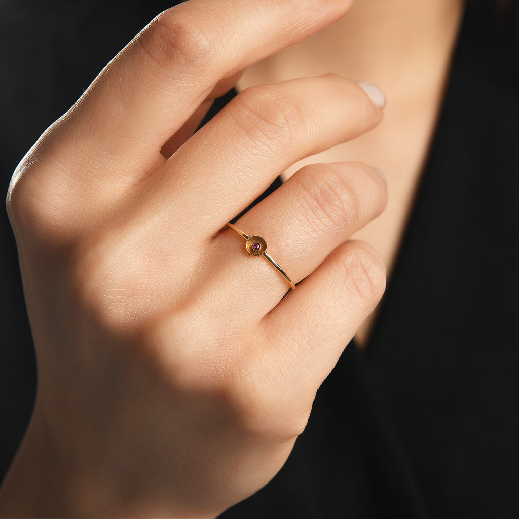 0.02 ct Yakut Taşlı Tasarım Altın Yüzük