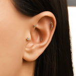 Gusto Renkli Taşlı Altın Tragus Çiçek Piercing / 14 Ayar Sarı Altın