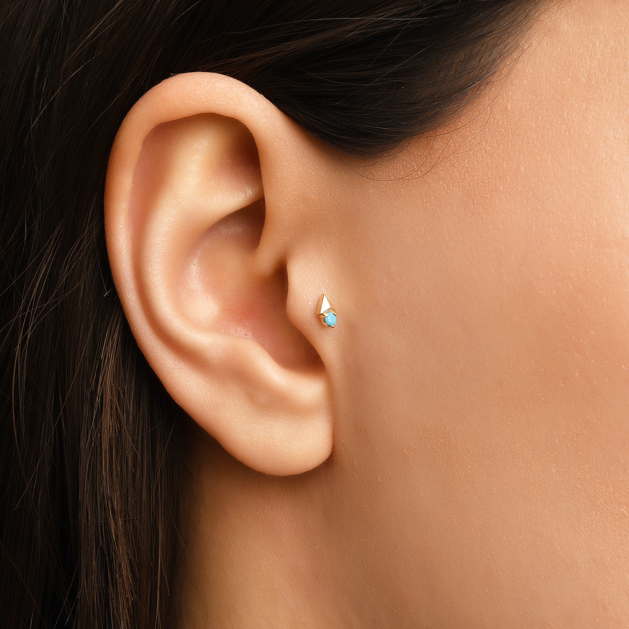 Gusto Turkuaz Taşlı Prizma Altın Tragus Piercing / 14 Ayar Sarı Altın