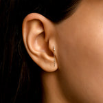 Gusto Premium Çift Yön Üçgen Zincir Sallantılı Tragus Pırlanta Piercing / 14 Ayar Sarı Altın