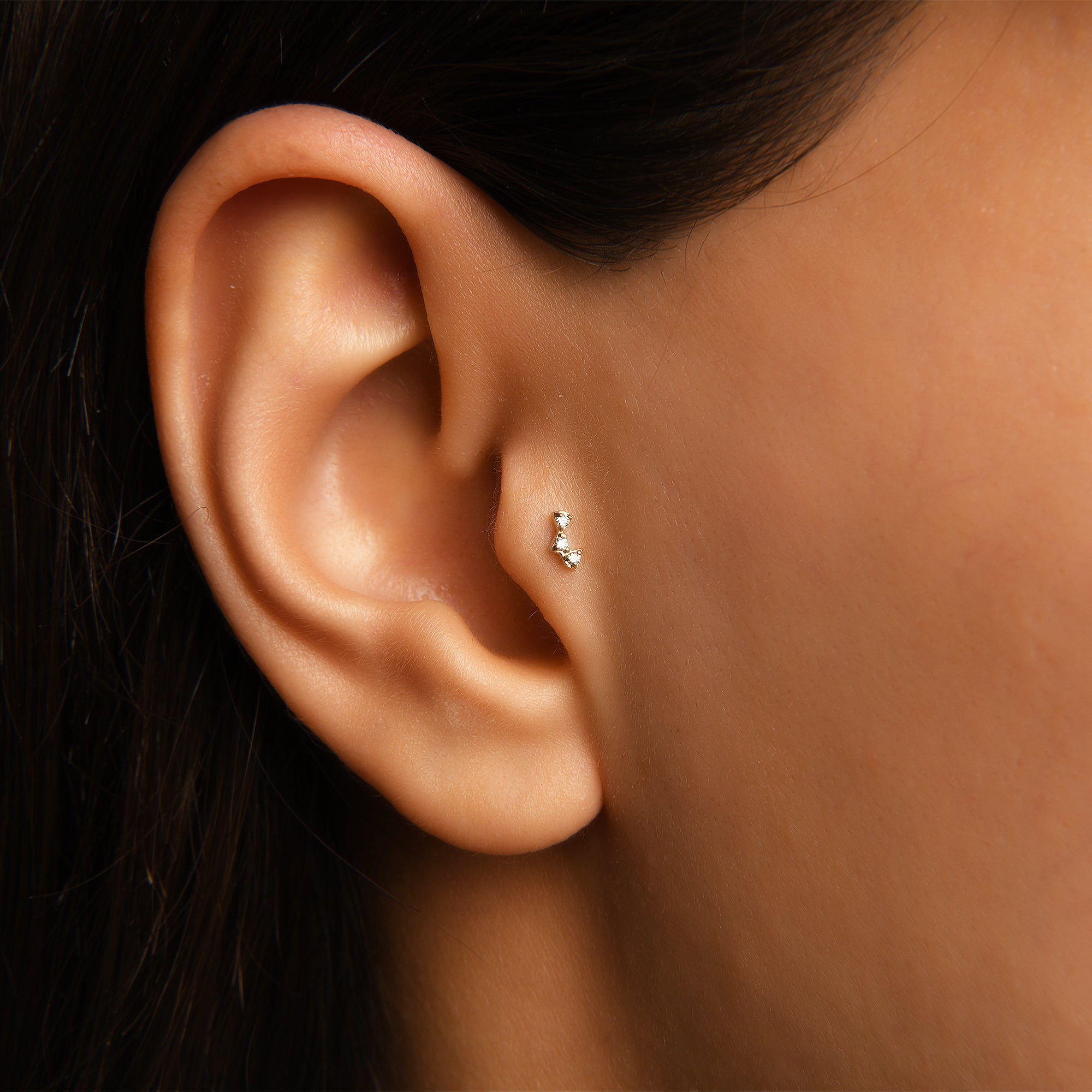 Gusto Premium Trio Üçgen Tragus Pırlanta Piercing / 14 Ayar Sarı Altın