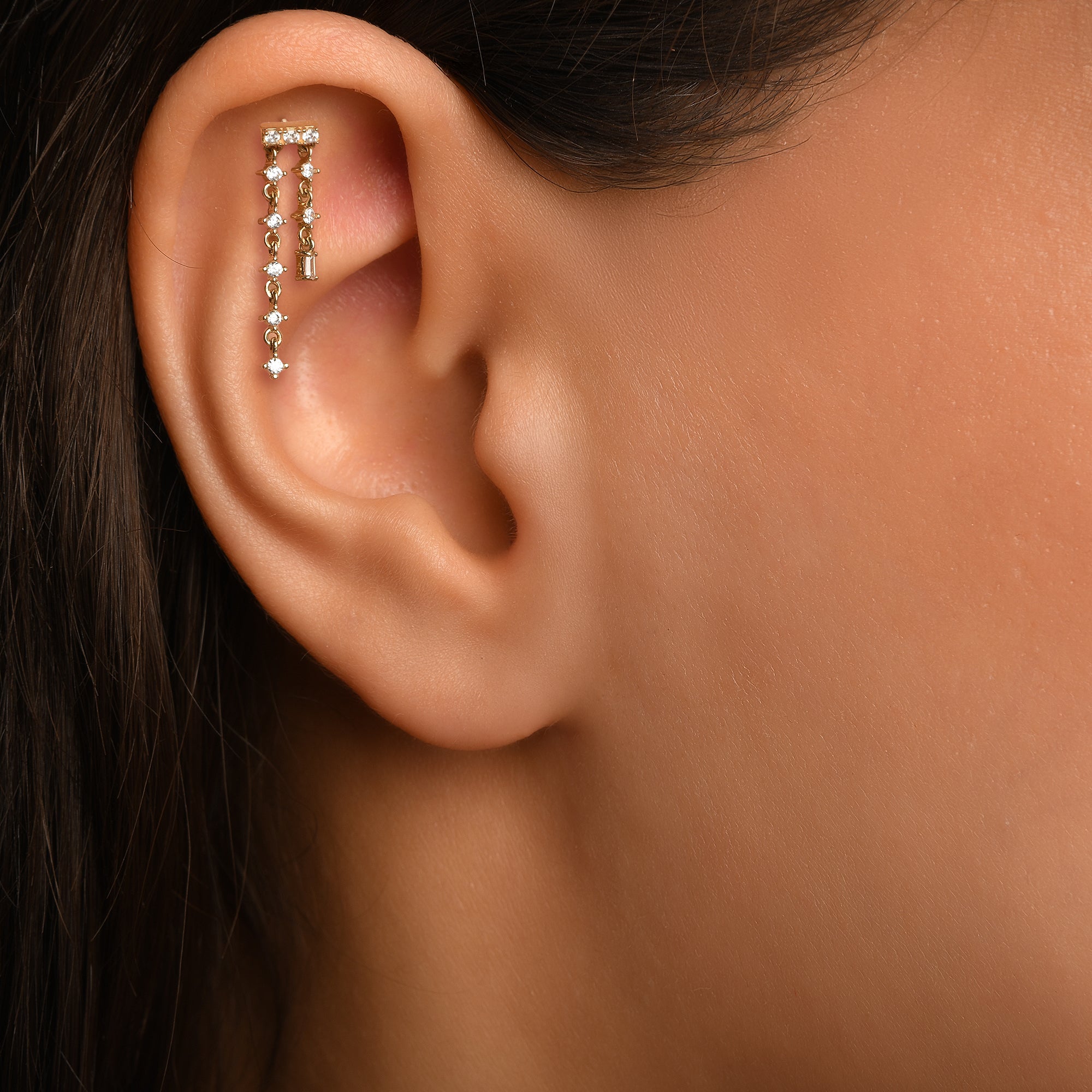 Gaudi Zincir Sallantılı Dikey Dizili Taşlı Yatay Bar Altın Piercing / 14 Ayar Sarı Altın
