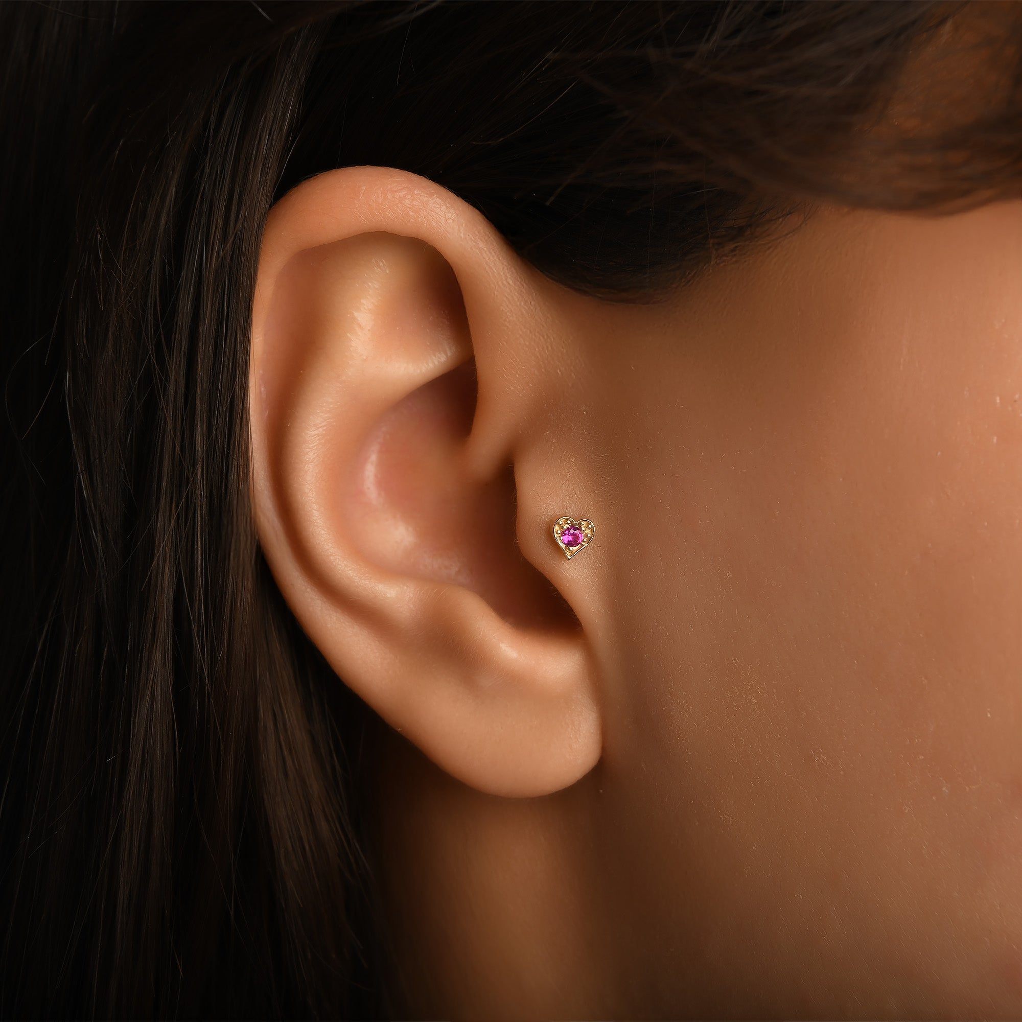 Kupa Kalp Kırmızı Taşlı Altın Piercing / 14 Ayar Sarı Altın