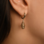 Mineli Spiral Sallantılı Altın Halka Küpe / 14 Ayar Sarı Altın