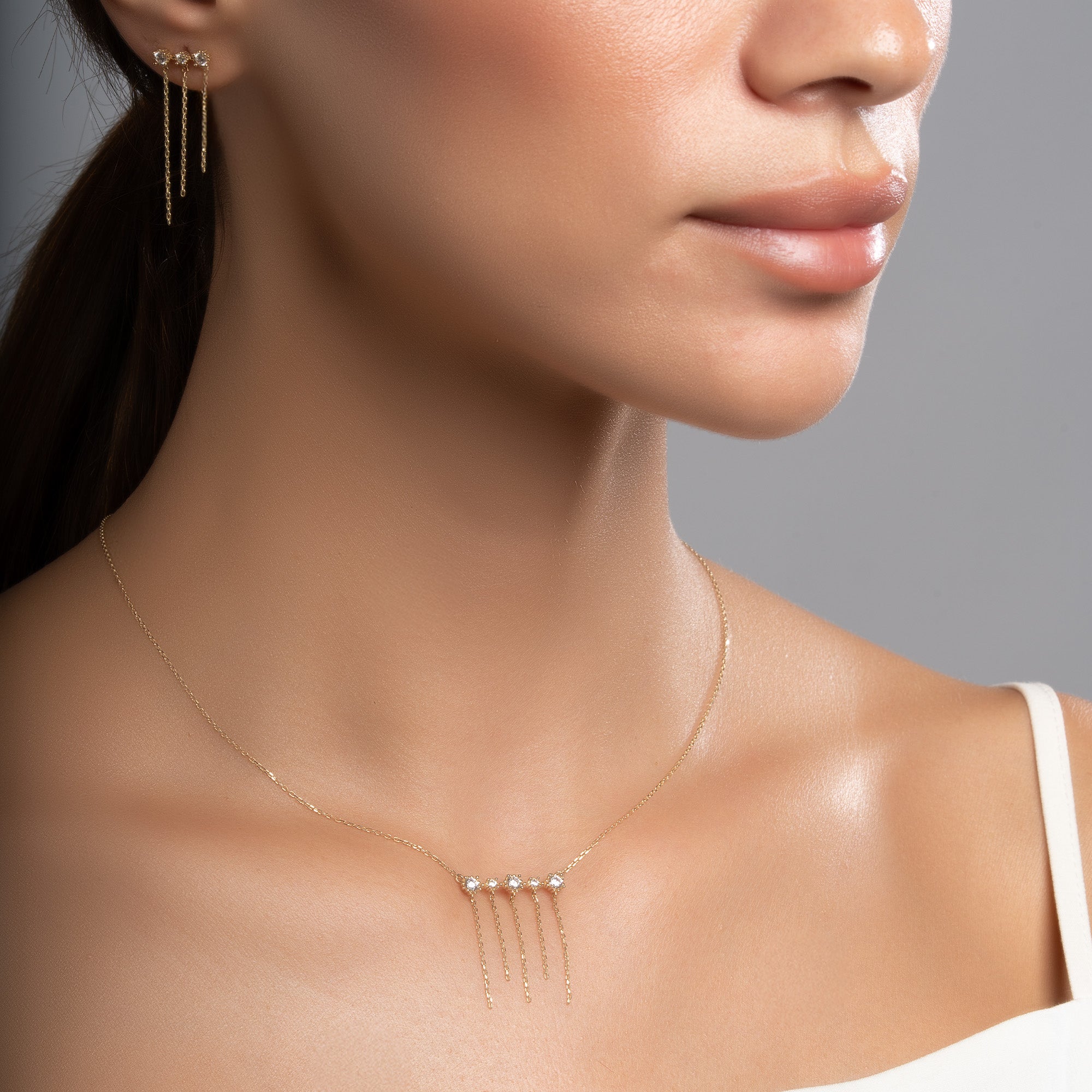 Zincir Sallantılı Taşlı Altın Kolye / 14 Ayar Sarı Altın