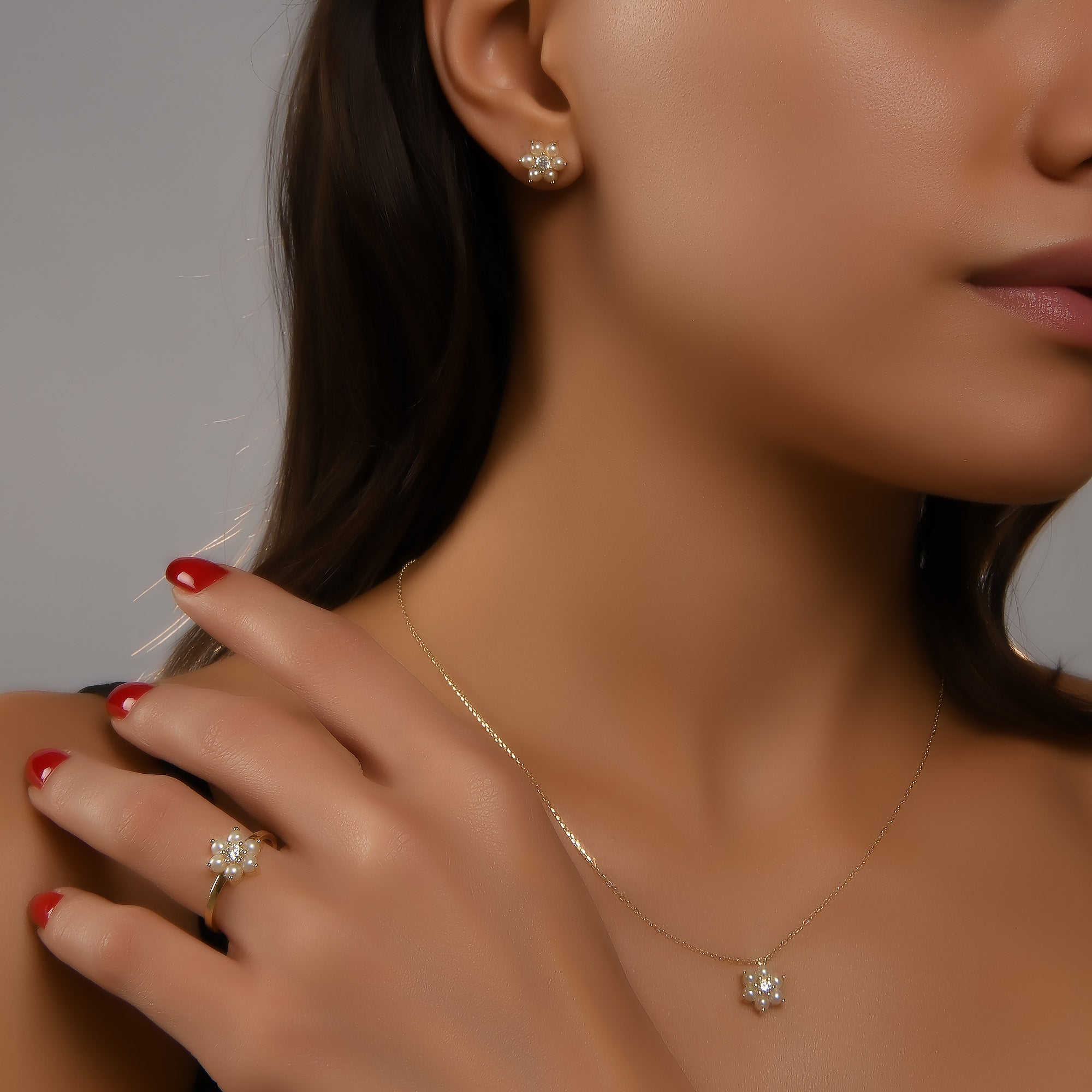 Çiçek Form İncili Altın Yüzük / 14 Ayar Sarı Altın