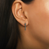 Серьги-кольца Stilla с подвесками и синими бриллиантами