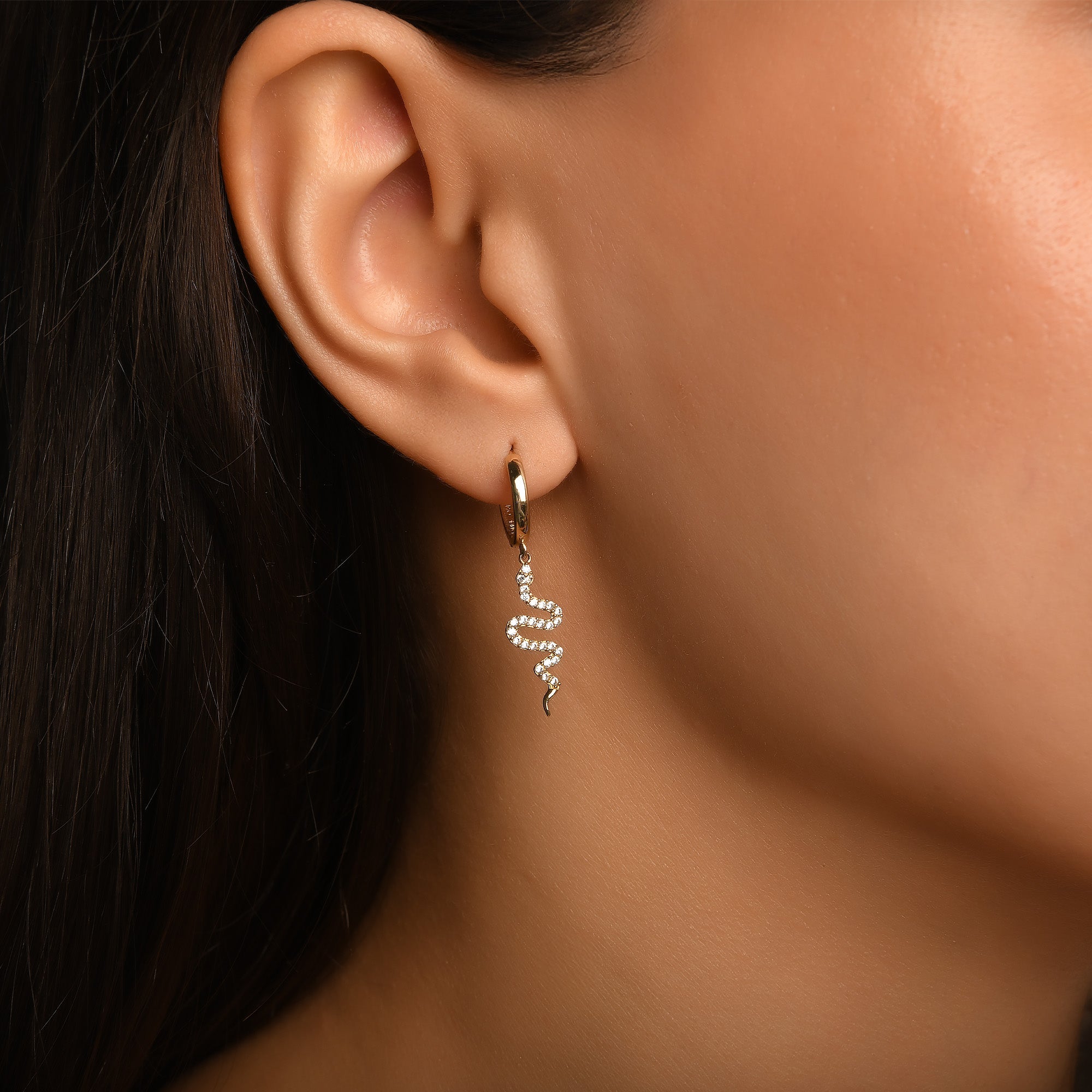 Yılan Sallantılı Taşlı Altın Halka Küpe / 14 Ayar Sarı Altın