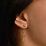 Ballerina Çiçek Figür Taşlı Kavis Sallantılı Tek Altın Küpe / 14 Ayar Sarı Altın