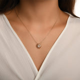 Parlayan Güneş Sallanan Taşlı Altın Kolye / 14 Ayar Sarı Altın