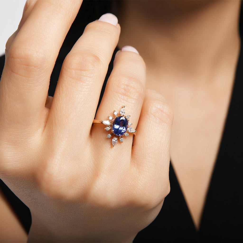 Tanzalit Taşlı 0.37 ct Pırlanta Yüzük / 14 Ayar Sarı Altın