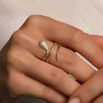 Sarmal Taşlı Yılan Altın Yüzük / 14 Ayar Sarı Altın