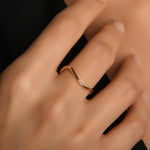 Minimal Curved Altın Yüzük / 14 Ayar Sarı Altın