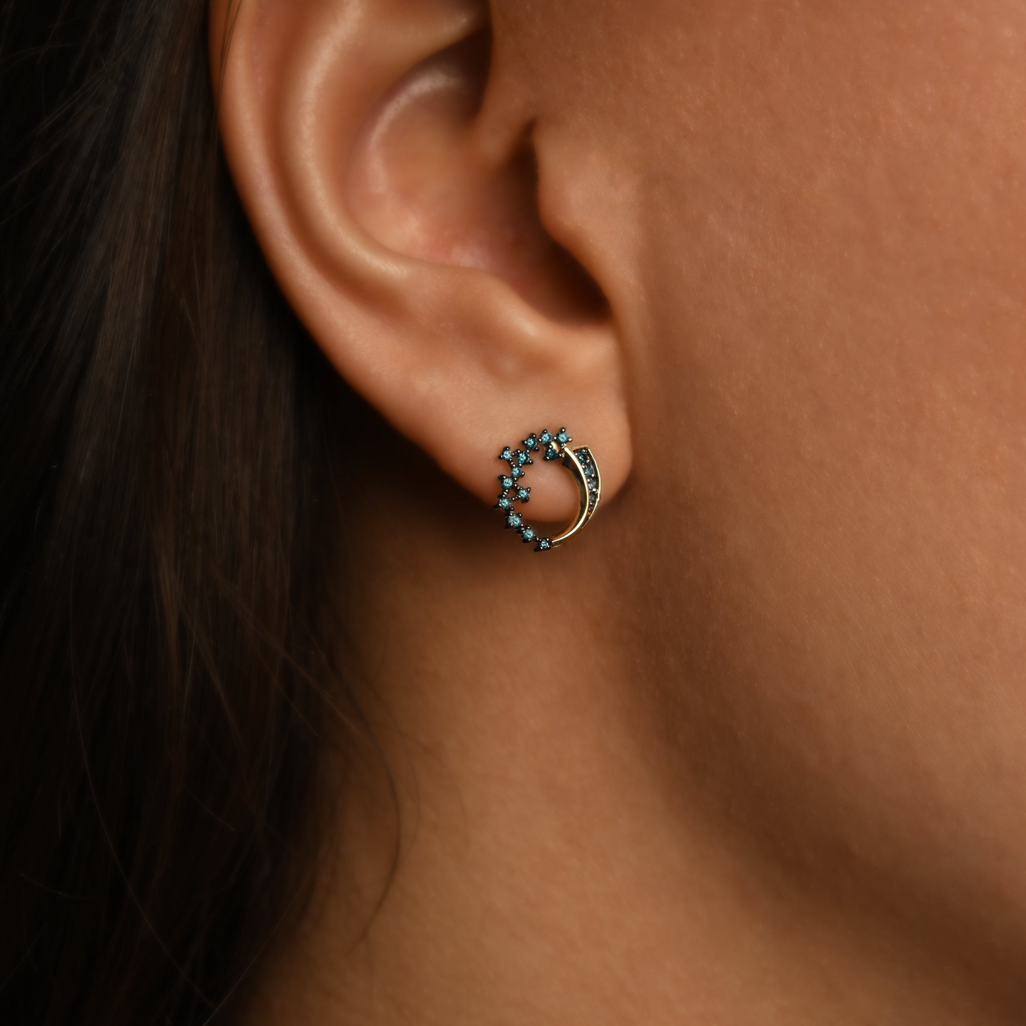 Azzuro Andromeda Mavi Pırlanta Küpe / 14 Ayar Sarı Altın