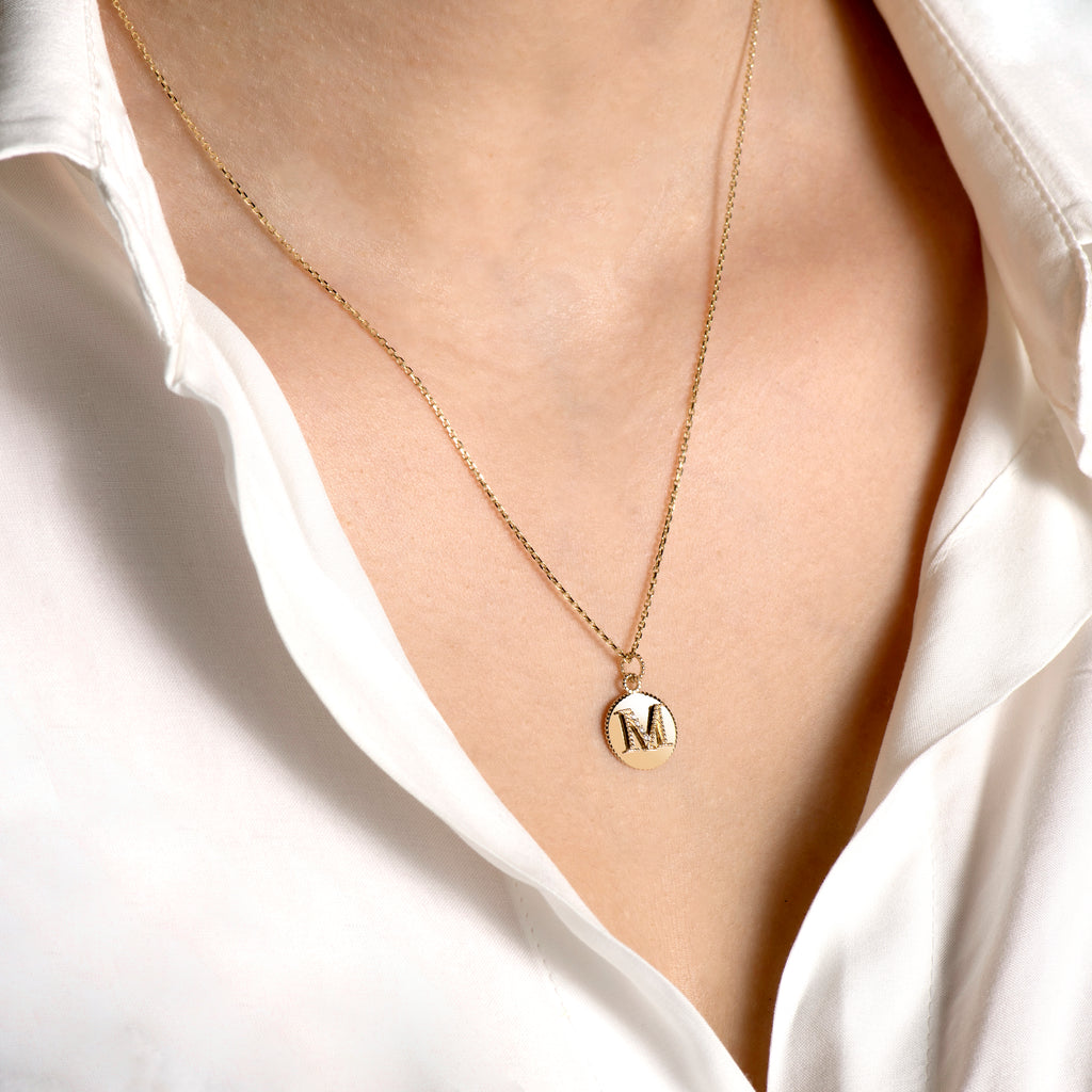 Letters Vintage Harf Altın Charm