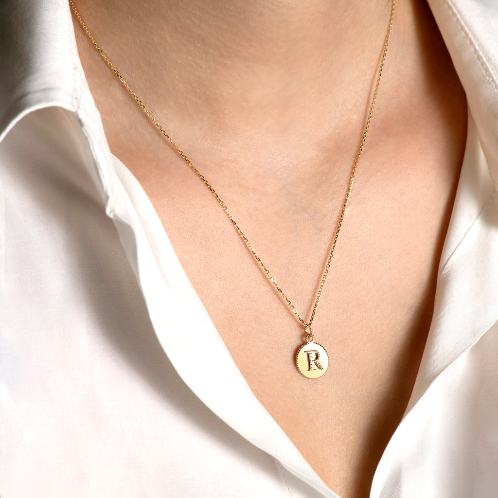 Letters Vintage Harf Altın Charm
