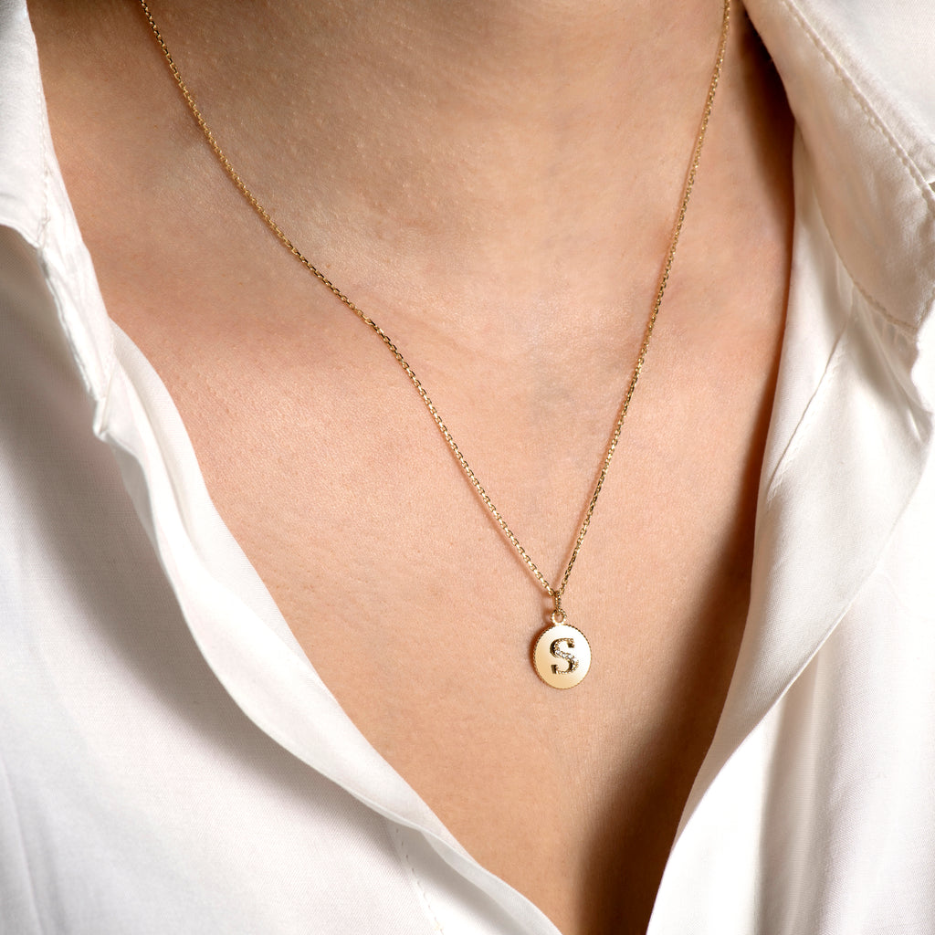 Letters Vintage Harf Altın Charm