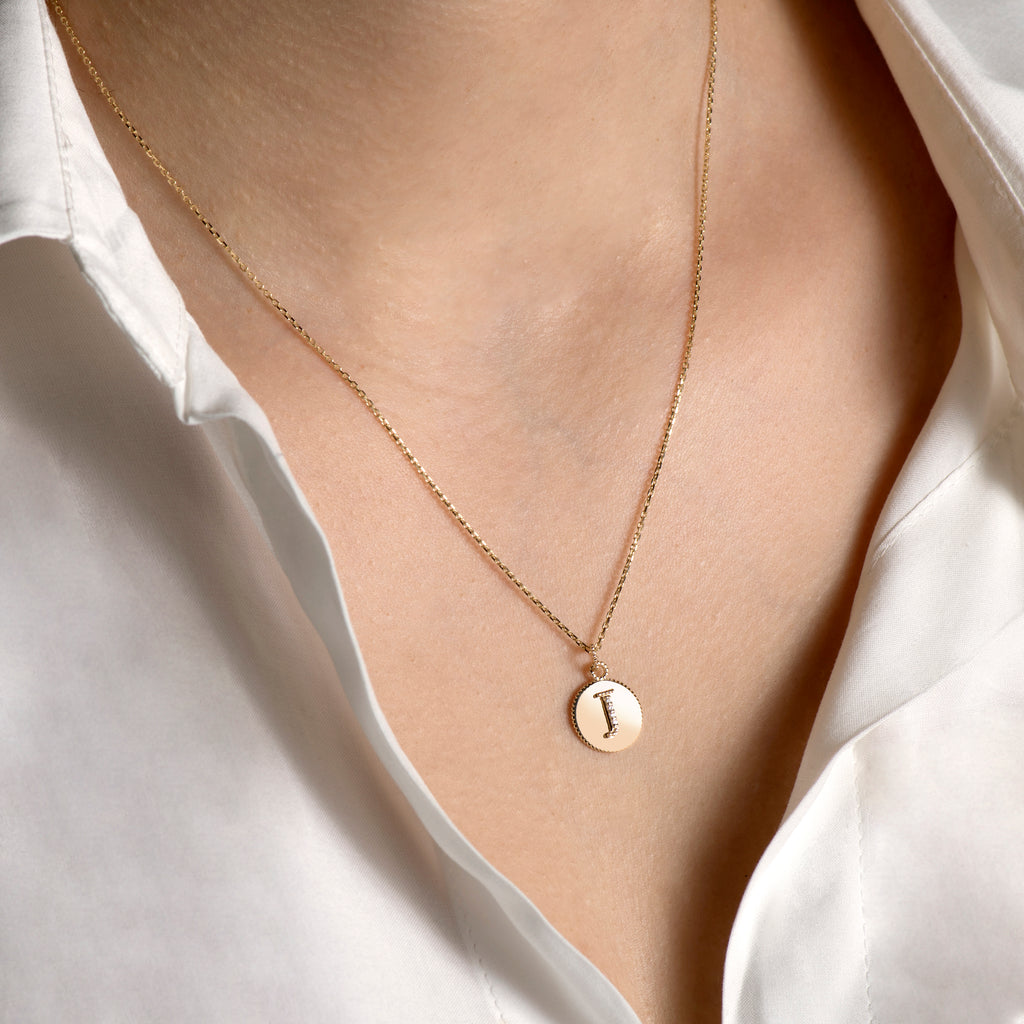 Letters Vintage Harf Altın Charm